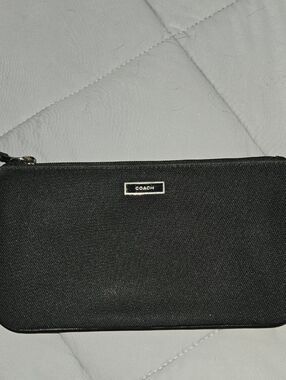 Coach Waterproof Vintage 90's Black Zip Wristlet Pouch with Silver Logo